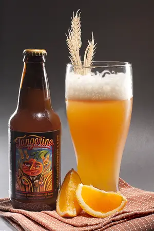 Lost Coast Brewery’s Tangerine Wheat Ale, brewed yearly in California, combines a light texture with a strong citrusy flavor and scent.