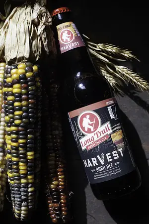 Long Trail Brewing Company’s Harvest Barn Ale incorporates maple flavor complemented with the hints of coffee and chocolate. The beer is smooth and not bitter.