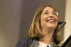 Naomi Klein cited the weather of the day where Syracuse had a high of 71 degrees during her University Lecture on Tuesday night. As she sat on a bench and soaked up Vitamin D, she realized that while everything feels good, this weather is not good.