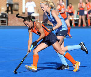 Laura Hurff took six shots and scored a goal against Hofstra on Sunday. The Orange beat the Pride, 5-1.