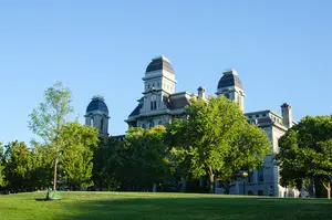  Syracuse University's Working Group on Free Speech has given recommendations on the university's free speech policies last year. 
