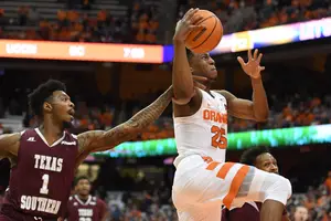 After returning from foul trouble, Tyus Battle added nine of 18 straight Syracuse points to open the second half. 