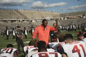 Dino Babers and Syracuse finally get a quarterback for the 2018 recruiting class.
