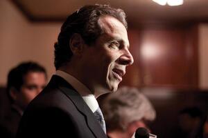 Cuomo in 2017 announced that an independent consultant would review a tunnel option to replace the aging Interstate 81 viaduct. 