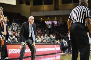 After suffering through knee pain, Syracuse head coach Jim Boeheim turned to Pilates to improve his health. 