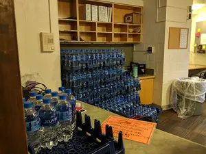SU provided students with free water bottles. 