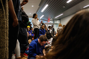 Chelsea Clements spoke to Chancellor Kent Syverud at the sit-in on Friday afternoon. 
