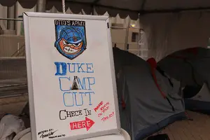 The temperatures hovered in the 20s as dozens of fans camped out before Saturday's Syracuse-Duke game.