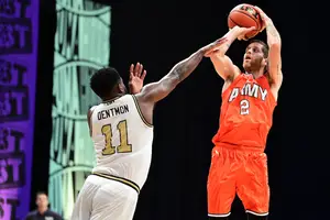 Despite three early fouls in the first half, Eric Devendorf finished with 20 points — the most on Boeheim's Army.