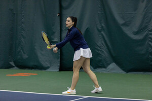 Zeynep Erman defeated Miami's Alexa Noel 2-0 for her first top singles match to extend Syracuse's unbeaten start to the season