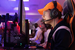 Syracuse’s Call of Duty team competes in the College Call of Duty League and enters its second season with eight players and a pair of coaches.