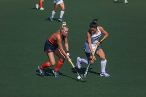 Syracuse outshot Monmouth 17-2 and garnered 11 penalty corner opportunities to extend its undefeated start to the season