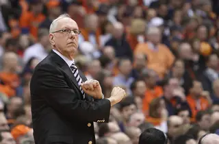 Syracuse head coach Jim Boeheim calls a play during the Orange victory.