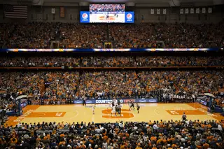 Syracuse and Pittsburgh tip off in front of a sellout crowd in the Carrier Dome.