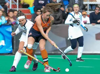 Emma Russell, who led Syracuse with 21 goals, fights for possession in the national championship. Syracuse dropped the title game to Connecticut, 1-0. 