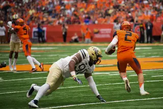 Dungey's lone touchdown run gave Syracuse a lead it would not give up midway through the third quarter.