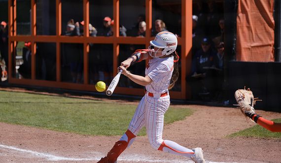 Syracuse wins 1st-ever top-15 series ever behind consistent pitching and plate patience