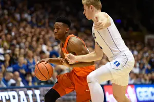 Tyus Battle combined with Frank Howard to shoot just 2-for-12 in the first half on Saturday.