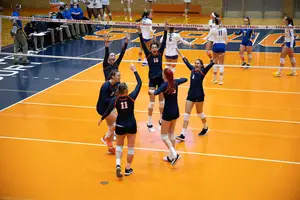 The win marks Syracuse’s first win on the road since defeating Duke in three sets on Sept. 26. 