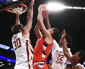 Syracuse scored 23 transition points in the first half.