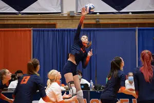 Viktoriia Lokhmanchuk continued her offensive dominance as Syracuse improved to 2-0 at the Charlotte Invitational. 