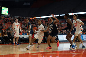 Syracuse turned the ball over 15 times, including one by Judah Mintz on its final possession, but escaped Louisville with a 70-69 win.