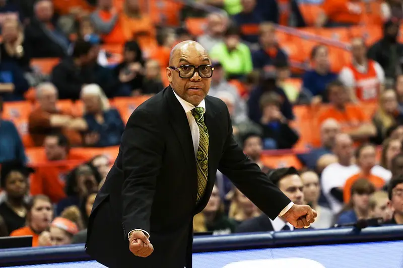 Syracuse women's basketball head coach Quentin Hillsman resigns amid  bullying allegations