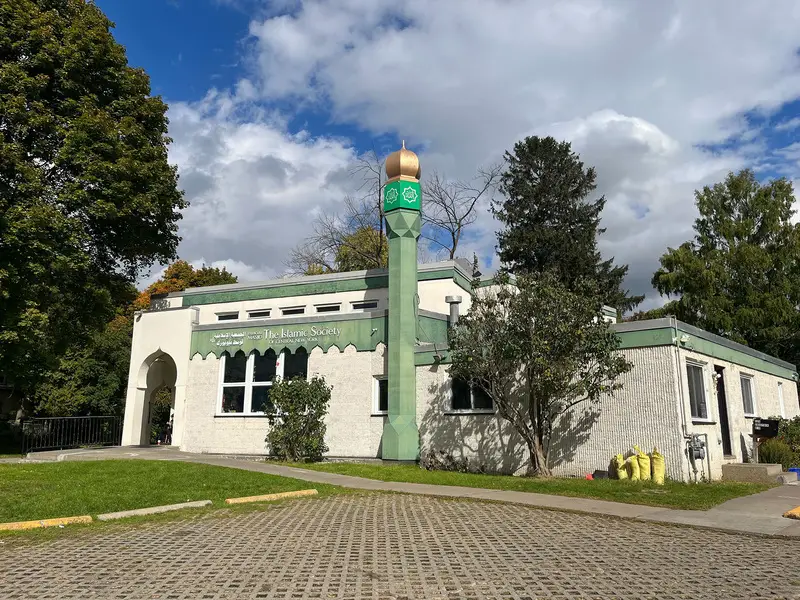SU's relationship with the Muslim community in Syracuse helped open several doors for not just those living in Syracuse but Muslim students attending other colleges.